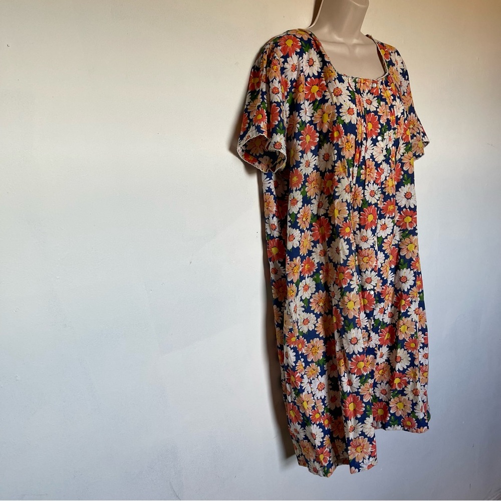 True VINTAGE 60s Pink Floral House Dress MUU MUU (CCC)